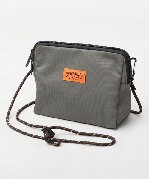 UNIVERSAL OVERALL(ユニバーサルオーバーオール)の「撥水ナイロン サコッシュ型 ミニショルダーバッグ デルタサコッチ(ショルダーバッグ・メンズ・オフホワイト/グレー/オレンジ/ネイビー/ベージュ/ブラック・FREE)」の9枚目の写真
