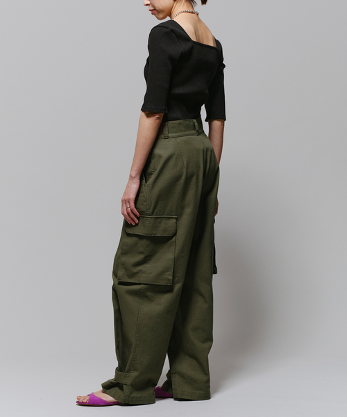 IENA LA BOUCLE(イエナラブークル)の「《追加》IENA LA BOUCLE リブスクエアネックカットソー2(Tシャツ/カットソー・レディース・アイボリー/ブラック・FREE)」の13枚目の写真