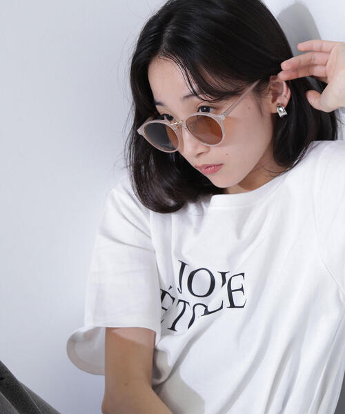 NATURAL BEAUTY BASIC（ナチュラルビューティーベーシック）の「トランスペアレントグラス（サングラス・レディース・ホワイト系その他3/ベージュ/ベージュ系その他・ﾌﾘ-）」の13枚目の写真