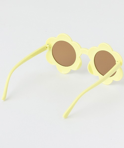petit main（プティマイン）の「お花サングラス（サングラス・キッズ・ラベンダー/イエロー/ライトピンク・FREE）」の21枚目の写真