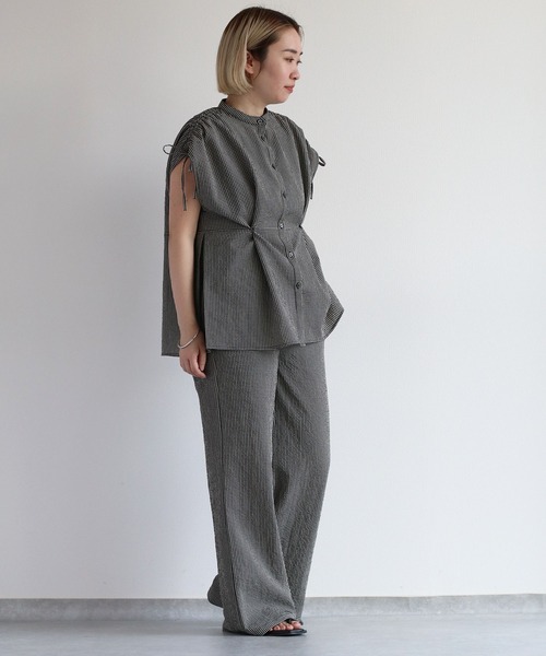 cepo（セポ）の「リサイクルポリサッカー バンドカラーペプラムシャツ＜セットアップ可能＞（シャツ/ブラウス・レディース・ブラック/ブラック×ホワイト/オリーブ・M）」の15枚目の写真