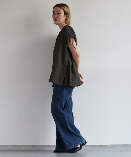 cepo（セポ）の「リサイクルポリサッカー バンドカラーペプラムシャツ＜セットアップ可能＞（シャツ/ブラウス・レディース・ブラック/ブラック×ホワイト/オリーブ・M）」の6枚目の写真