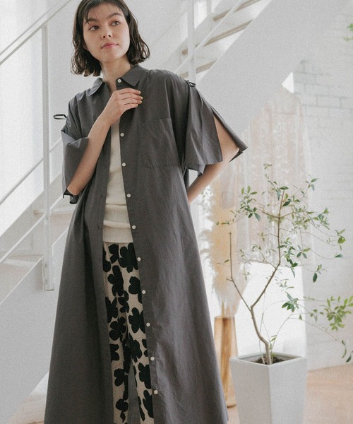 niko and（ニコアンド）の「マーセシャーリングスリットワンピース