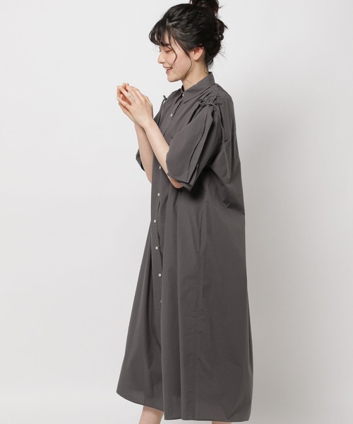 niko and...（ニコアンド）の「マーセシャーリングスリットワンピース（シャツワンピース・レディース・チャコール/イエロー/ブルー・MEDIUM/LARGE）」の11枚目の写真