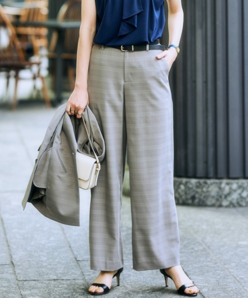 7days Life Styling(セブンデイズライフスタイリング)の「【洗える・ストレッチ】うすカル シャドーチェック柄セミワイドパンツスーツ(ダブルブレストテーラードジャケット+パンツ)(スーツセット・レディース・グレー系/ネイビー系・LL/3L/S/M/L)」の16枚目の写真