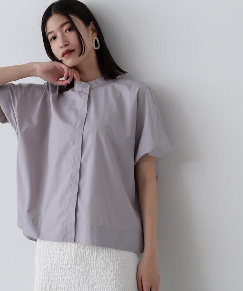 N.(N. Natural Beauty Basic)(エヌエヌナチュラルビューティーベーシック)の「◆バックプリーツバンドカラーシャツ(シャツ/ブラウス・レディース・オフホワイト/グレー/ブルー・MEDIUM)」の10枚目の写真
