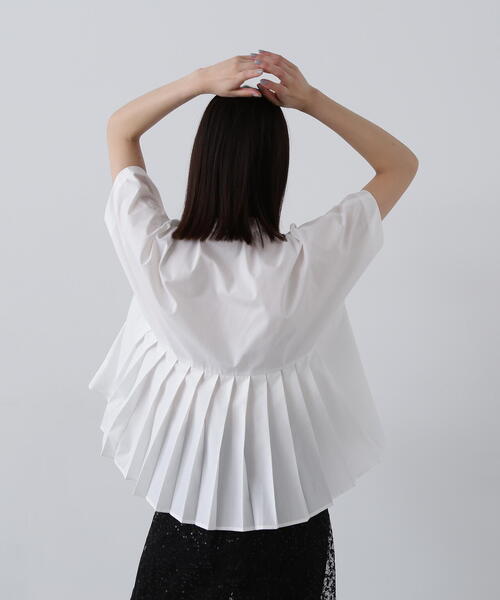 N.(N. Natural Beauty Basic)(エヌエヌナチュラルビューティーベーシック)の「◆バックプリーツバンドカラーシャツ(シャツ/ブラウス・レディース・オフホワイト/グレー/ブルー・MEDIUM)」の19枚目の写真