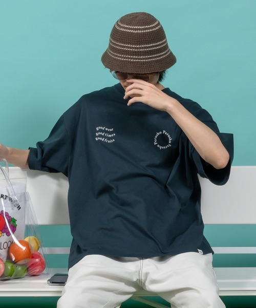 Perushu（ペルーシュ）の「Perushu × fruit of the loom コラボTシャツ（Tシャツ/カットソー・メンズ・ネイビー/オフホワイト・MEDIUM/LARGE）」の6枚目の写真