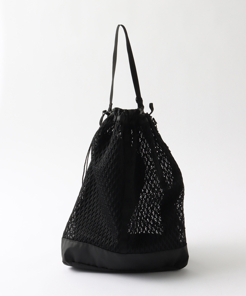 Snow Peak（スノーピーク）の「SNOWPEAK / スノーピーク Double Face Mesh Shoulder Bag（ショルダーバッグ・メンズ・ブラック・FREE）」の2枚目の写真