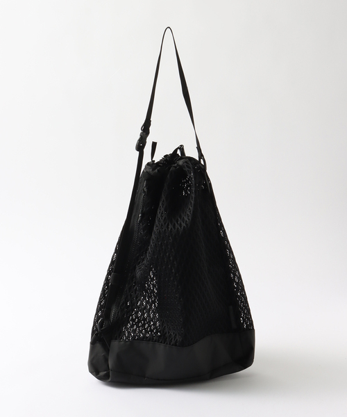 Snow Peak（スノーピーク）の「SNOWPEAK / スノーピーク Double Face Mesh Shoulder Bag（ショルダーバッグ・メンズ・ブラック・FREE）」の4枚目の写真