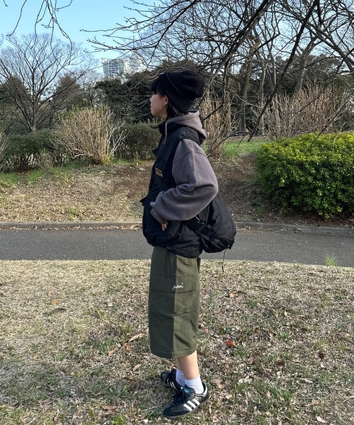 favclo.(ファブクロ)の「2WAYナイロンカーゴパンツ【SET UP着用可能】(カーゴパンツ・レディース・ボルドー/カーキ・FREE)」の17枚目の写真