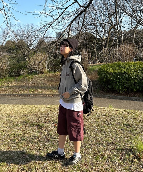 favclo.(ファブクロ)の「2WAYナイロンカーゴパンツ【SET UP着用可能】(カーゴパンツ・レディース・ボルドー/カーキ・FREE)」の8枚目の写真