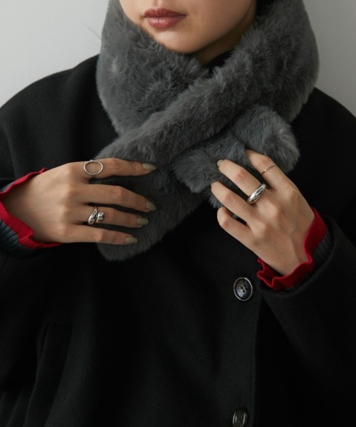 Aunt Marie's（アントマリーズ）の「ミニファーティペット/スヌード（ネックウォーマー/スヌード・レディース・チャコールグレー/モカ/ベージュ・FREE）」の4枚目の写真