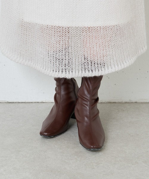 PAPILLONNER(パピヨネ)の「ストレッチミドルブーツ(ブーツ・レディース・ブラウン/ブラック・S/M/L)」の8枚目の写真