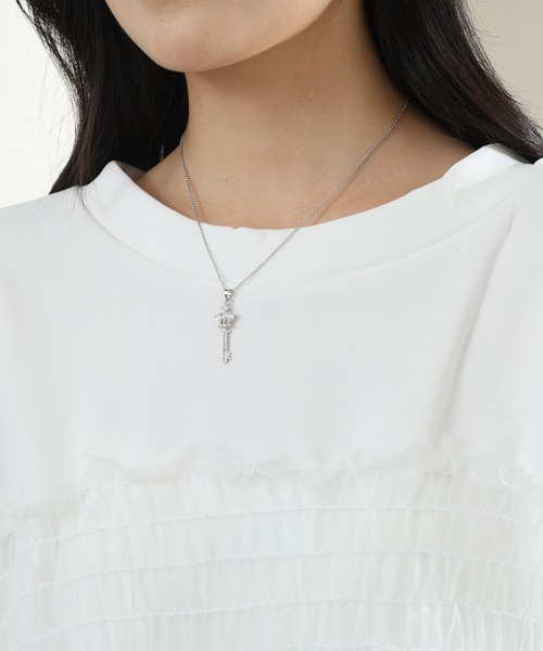 Lace Ladies(レースレディース)の「チュール ドッキング バルーン袖 長袖 プルオーバー(Tシャツ/カットソー・レディース・ホワイト/ブラック/グレイッシュベージュ・FREE)」の19枚目の写真