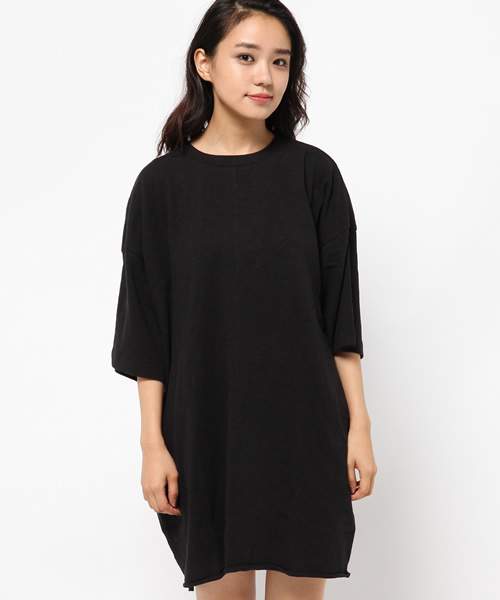 MOUSSY（マウジー）の「MIDDLE SLEEVE CUT OP（ワンピース・レディース・ブラック/カーキ系/ボルドー・FREE）」の4枚目の写真