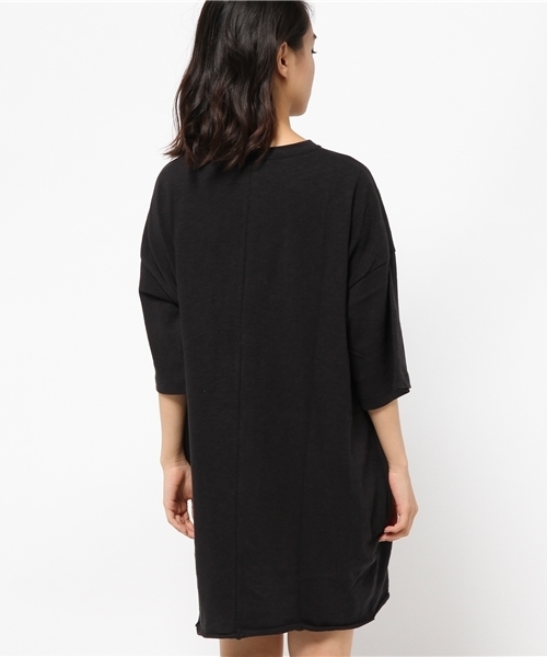 MOUSSY（マウジー）の「MIDDLE SLEEVE CUT OP（ワンピース・レディース・ブラック/カーキ系/ボルドー・FREE）」の6枚目の写真