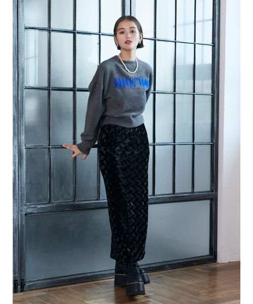 MURUA（ムルーア）の「ペイントベロアナロースカート（スカート・レディース・その他2/ブラック・FREE）」の8枚目の写真