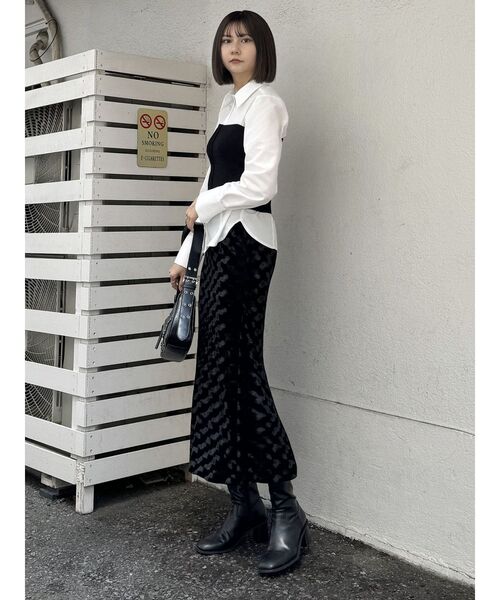 MURUA（ムルーア）の「ペイントベロアナロースカート（スカート・レディース・その他2/ブラック・FREE）」の13枚目の写真