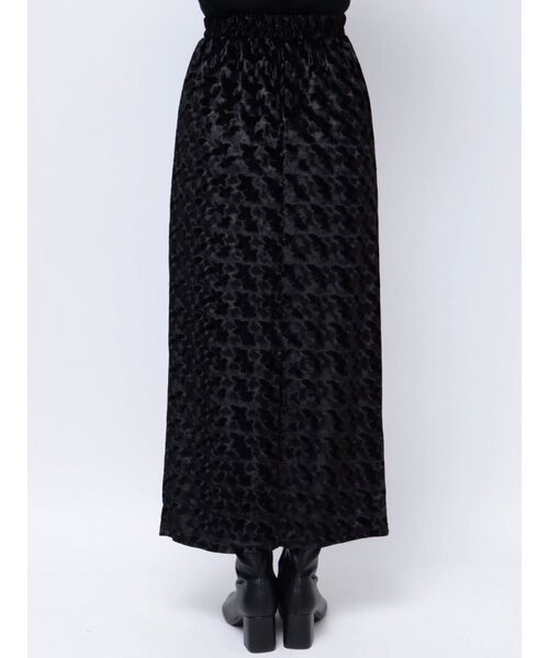 MURUA（ムルーア）の「ペイントベロアナロースカート（スカート・レディース・その他2/ブラック・FREE）」の18枚目の写真