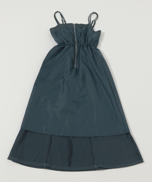 mysty woman(ミスティウーマン)の「パイピングコードキャミワンピース 148915(ワンピース・レディース・グリーン/ベージュ/ブラック・FREE)」の19枚目の写真