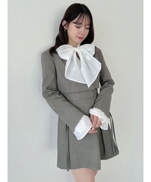 dazzlin（ダズリン）の「ビックリボンラインストーンブラウス（シャツ/ブラウス・レディース・ブラック/オフホワイト/グレー・FREE）」の19枚目の写真