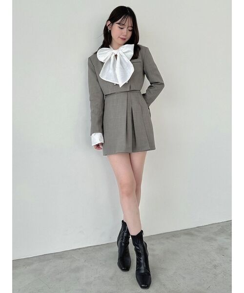 dazzlin（ダズリン）の「ビックリボンラインストーンブラウス（シャツ/ブラウス・レディース・ブラック/オフホワイト/グレー・FREE）」の16枚目の写真