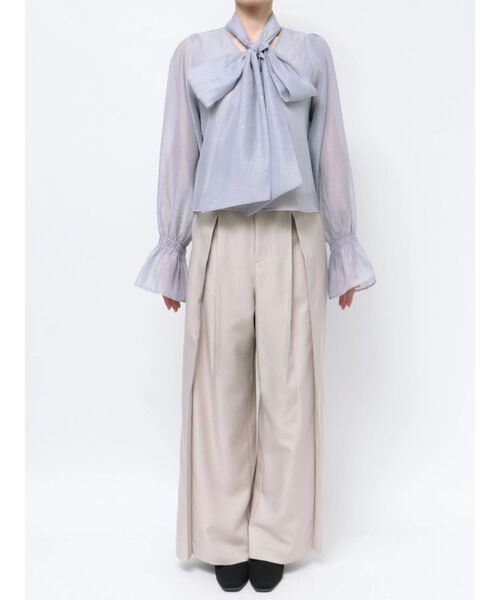 dazzlin（ダズリン）の「ビックリボンラインストーンブラウス（シャツ/ブラウス・レディース・ブラック/オフホワイト/グレー・FREE）」の7枚目の写真