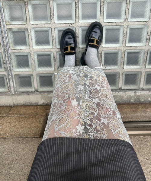 INTER FACTORY（インターファクトリー）の「mai - レースドッキングロングスカート - made in  INTERFACTORY（スカート・レディース・ネイビー/グレー・MEDIUM/SMALL）」の5枚目の写真