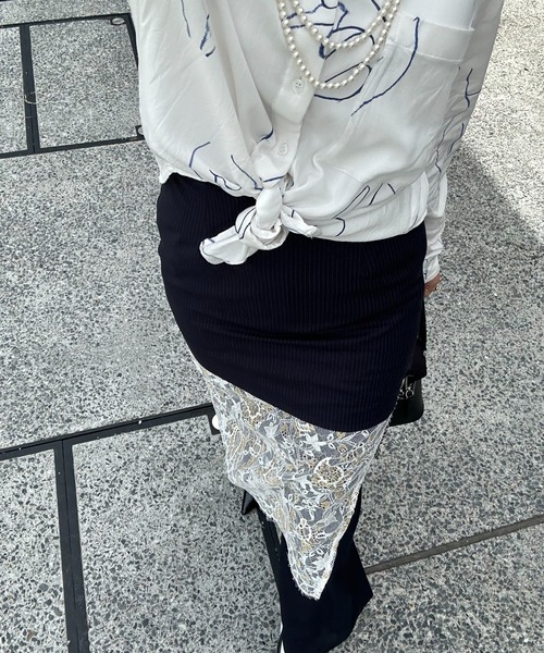 INTER FACTORY（インターファクトリー）の「mai - レースドッキングロングスカート - made in  INTERFACTORY（スカート・レディース・ネイビー/グレー・MEDIUM/SMALL）」の12枚目の写真