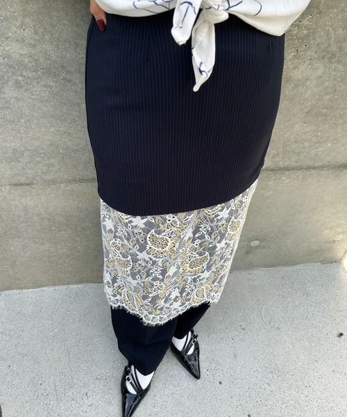 INTER FACTORY（インターファクトリー）の「mai - レースドッキングロングスカート - made in  INTERFACTORY（スカート・レディース・ネイビー/グレー・MEDIUM/SMALL）」の15枚目の写真