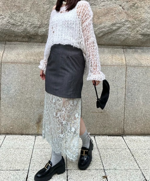 INTER FACTORY（インターファクトリー）の「mai - レースドッキングロングスカート - made in  INTERFACTORY（スカート・レディース・ネイビー/グレー・MEDIUM/SMALL）」の4枚目の写真