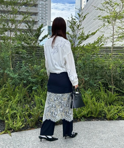 INTER FACTORY（インターファクトリー）の「mai - レースドッキングロングスカート - made in  INTERFACTORY（スカート・レディース・ネイビー/グレー・MEDIUM/SMALL）」の14枚目の写真