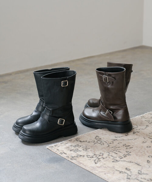 Kastane(カスタネ)の「エンジニアブーツ(ブーツ・レディース・ブラック/ブラウン・38/39/37)」の4枚目の写真