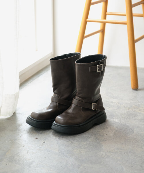 Kastane(カスタネ)の「エンジニアブーツ(ブーツ・レディース・ブラック/ブラウン・38/39/37)」の14枚目の写真