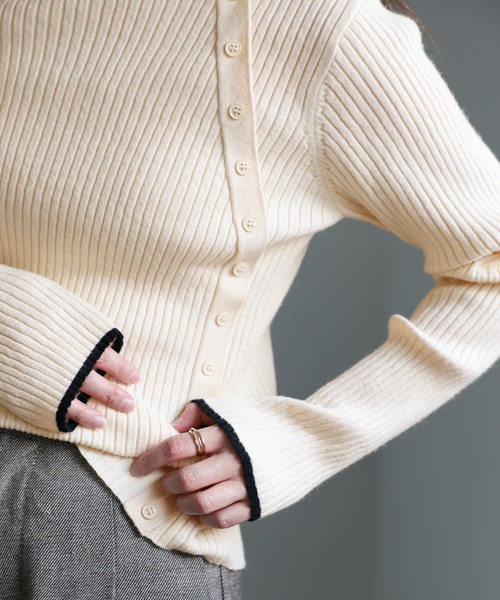 サイドボタンデザイントップス（Tシャツ/カットソー）｜select