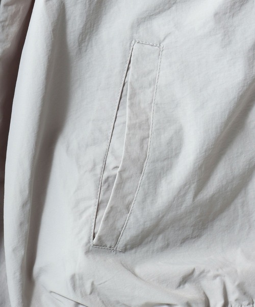 SITRY（シトリー）の「Nylon Track Jacket/オーバーサイズ ユニフォームデザイン ブロークコア 切替 ナイロンジャケット トラックジャケット ブルゾン（ナイロンジャケット・メンズ・チャコール/ネイビー/ブラック/ホワイト/グレー/ブラック系その他/ブルー系その他・M/L）」の16枚目の写真