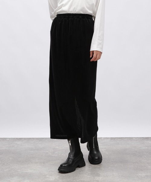 LAKOLE（ラコレ）の「ベロアリブナロースカート / 148118（スカート・レディース・アイボリー/ブラック/グレー/モカ・FREE）」の5枚目の写真