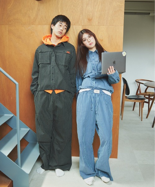 common gull products.（コモンガルプロダクツ）の「四角いシャツ（シャツ/ブラウス・レディース・ブラック/ブルー/ホワイト/パープル・MEDIUM/LARGE）」の9枚目の写真