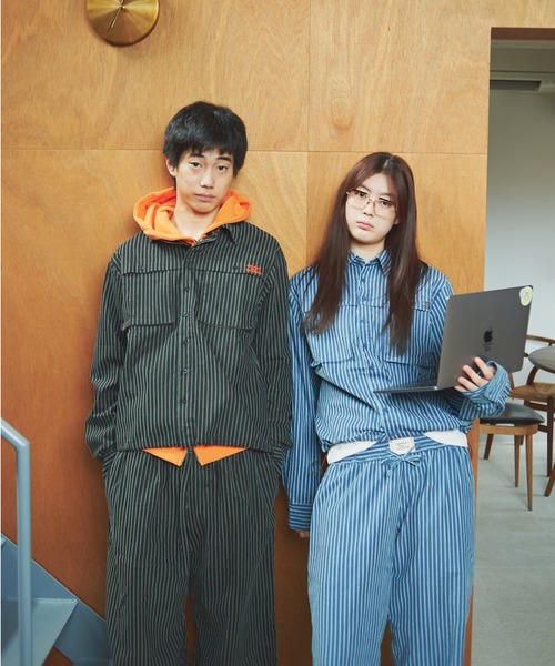 common gull products.（コモンガルプロダクツ）の「四角いシャツ（シャツ/ブラウス・レディース・ブラック/ブルー/ホワイト/パープル・MEDIUM/LARGE）」の10枚目の写真