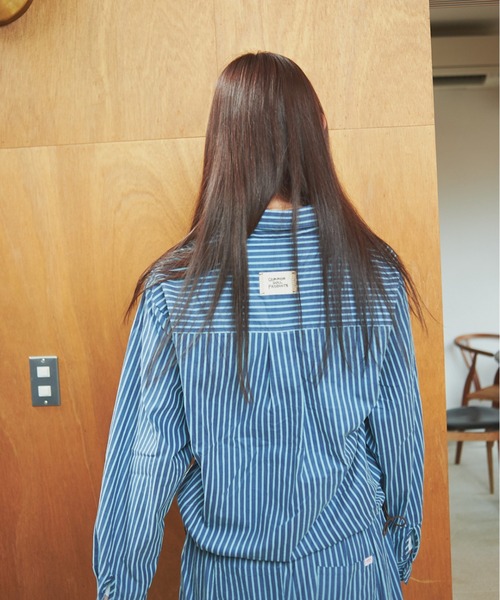 common gull products.（コモンガルプロダクツ）の「四角いシャツ（シャツ/ブラウス・レディース・ブラック/ブルー/ホワイト/パープル・MEDIUM/LARGE）」の14枚目の写真