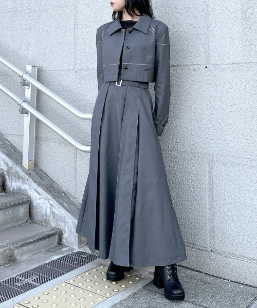 LVEU.(ラブユ.)の「【LVEU.】ステッチデザインクロップドジャケット / アウター ジャケット ステンカラー クロップド ショート ステッチ モノトーン モード ブラック グレー(その他アウター・レディース・ブラック/グレー・FREE)」の20枚目の写真