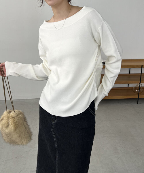 CAPRICIEUX LE'MAGE(カプリシューレマージュ)の「アシメスリットボートネックニット(ニット/セーター・レディース・ホワイト/ベージュ/ブラック・FREE)」の11枚目の写真