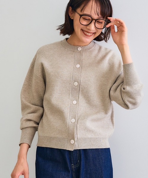 CROSS FUNCTION（クロスファンクション）の「《洗える・タンブル乾燥可》クルーネックニットカーディガン【CROSS FUNCTION/クロスファンクション】（ニット/セーター・レディース・杢グレー/ライトブルー/ブラック/グレイッシュベージュ/レッド/モカ/チャコールグレー・M/LL/L）」の5枚目の写真