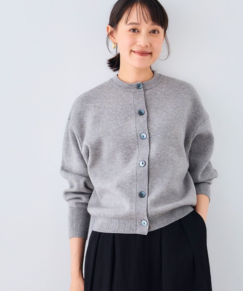 CROSS FUNCTION（クロスファンクション）の「《洗える・タンブル乾燥可》クルーネックニットカーディガン【CROSS FUNCTION/クロスファンクション】（ニット/セーター・レディース・杢グレー/ライトブルー/ブラック/グレイッシュベージュ/レッド/モカ/チャコールグレー・M/LL/L）」の13枚目の写真