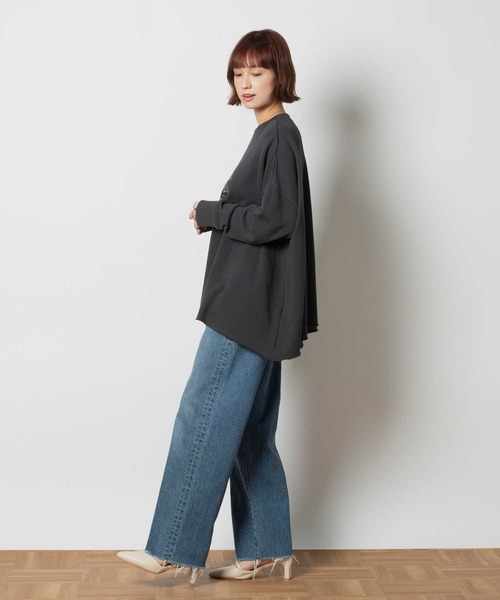 SOMETHING(サムシング)の「SOMETHING(サムシング)【レディース】ガーベラロゴスウェット(スウェット・レディース・ダークグレー・フリー)」の3枚目の写真