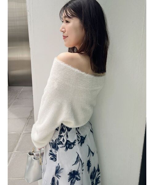 MERCURYDUO（マーキュリーデュオ）の「オフショルミニシャギーふわふわニット（ニット/セーター・レディース・グレー/アイボリー/レッド・FREE）」の12枚目の写真