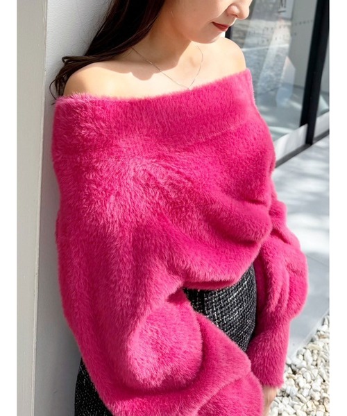 MERCURYDUO（マーキュリーデュオ）の「オフショルミニシャギーふわふわニット（ニット/セーター・レディース・グレー/アイボリー/レッド・FREE）」の5枚目の写真