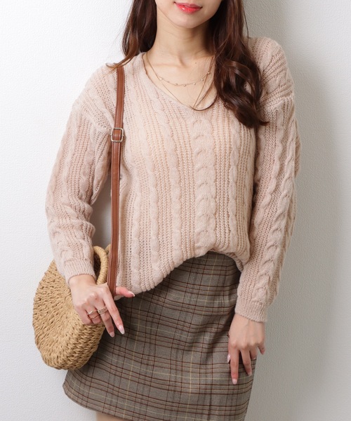 Lace Ladies(レースレディース)の「オーバーサイズ Vネック 透かし編み ニット プルオーバー トップス(ニット/セーター・レディース・グレー/ホワイト/ベージュ・FREE)」の5枚目の写真