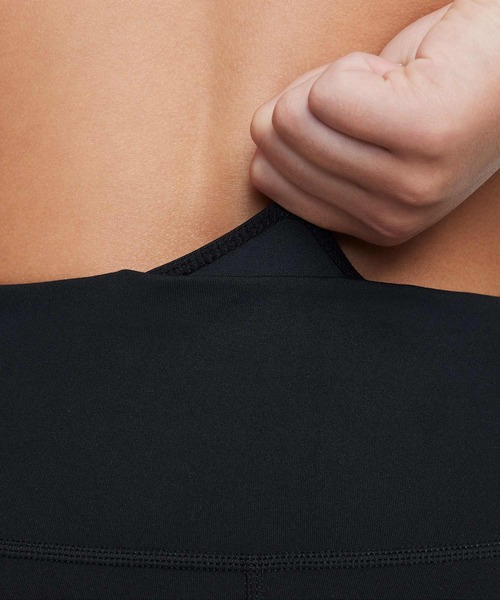 NIKE（ナイキ）の「ナイキ ワン ジュニア (ガールズ) Dri-FIT 13cm バイカーショートパンツ / Nike One Big Kids' (Girls') Dri-FIT 5" Biker Shorts FZ5603-010 Black（レギンス/スパッツ・キッズ・ブラック・160/150/140/170/130）」の5枚目の写真